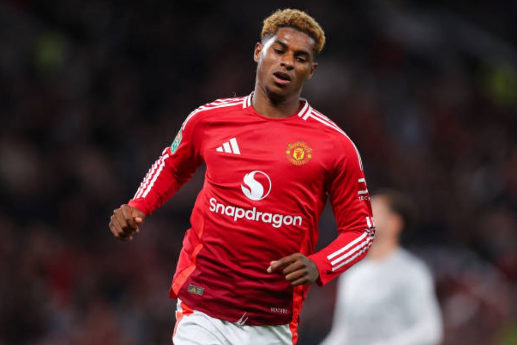 Rashford không được đá chính trận gặp Palace.